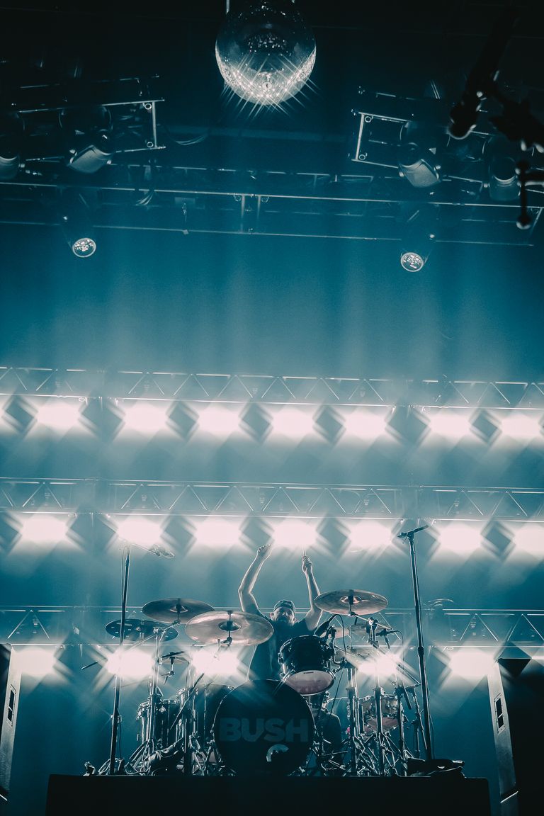 Bush performing live at AEC Theatre in Adelaide